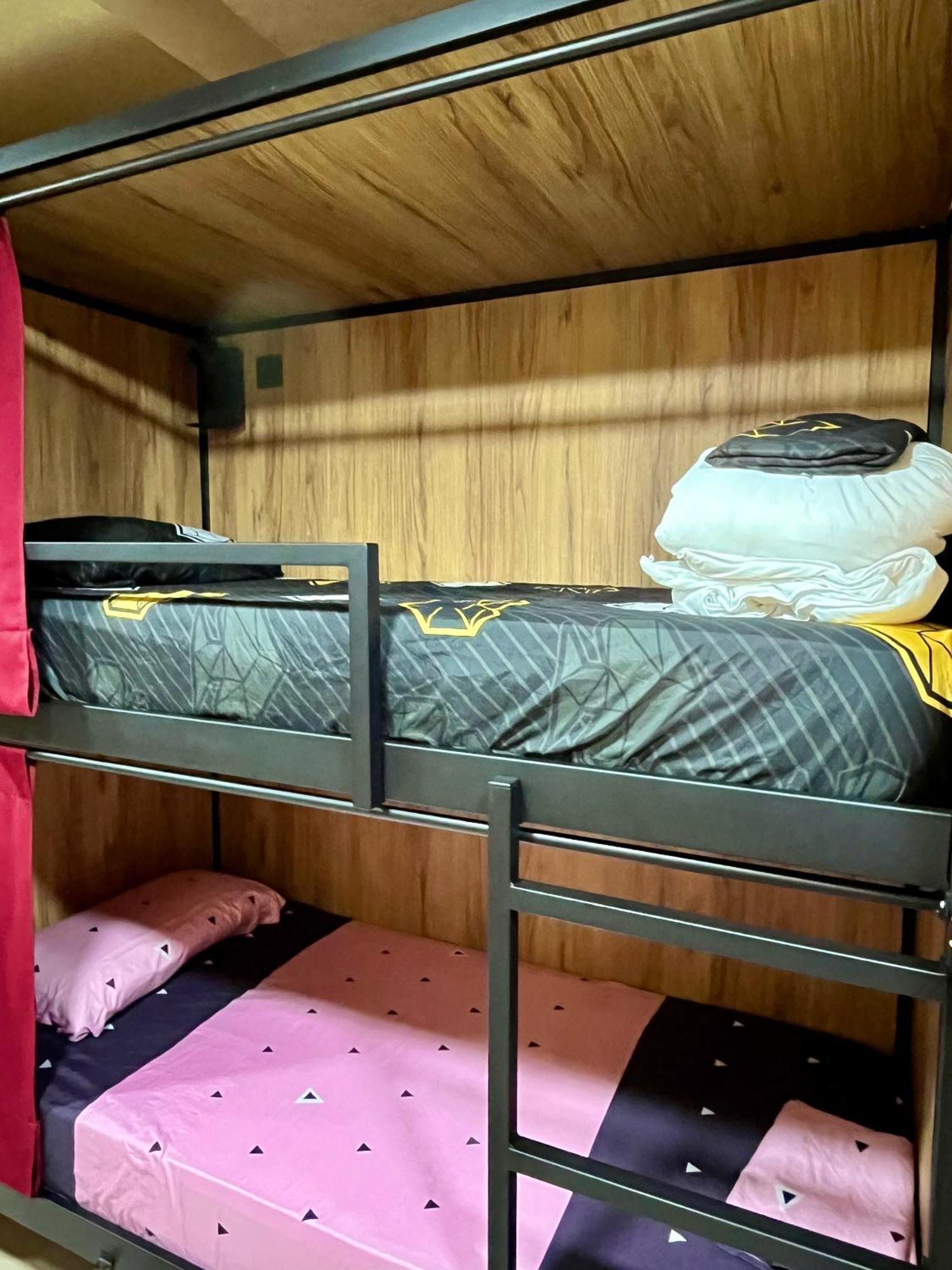 Velvet Hostel 마드리드 외부 사진